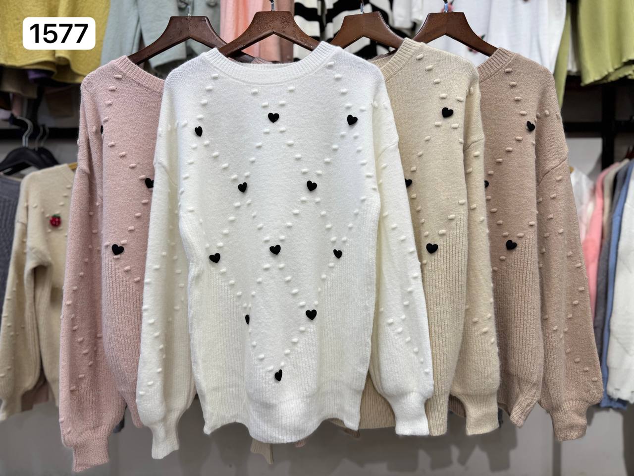 بافت یقه گرد کار شده کد 1577