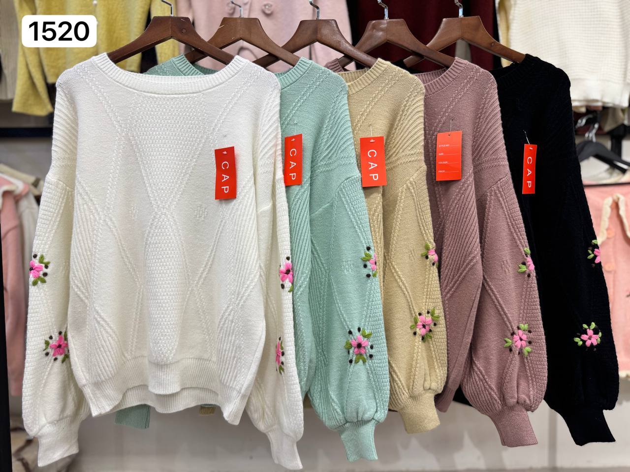 بافت CAP یقه گرد گل دوزی کد 1520