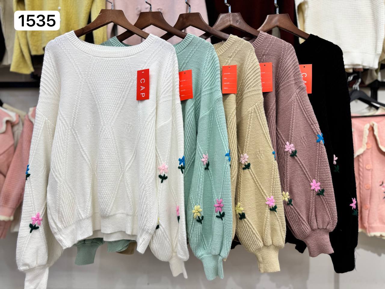 بافت CAP یقه گرد گل دوزی کد 1535