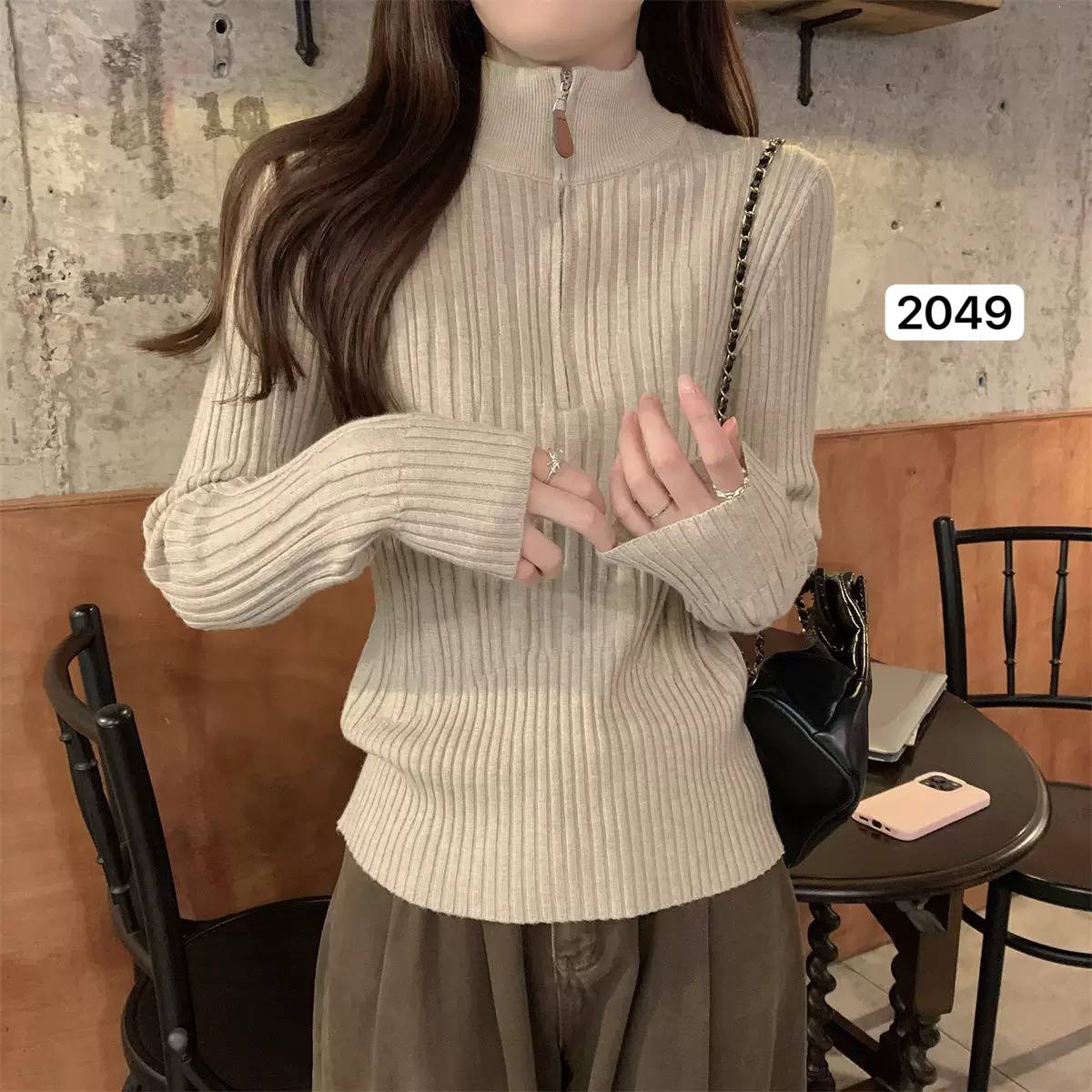 بلوز بافت مجلسی نیم زیپ زنانه کد 2049
