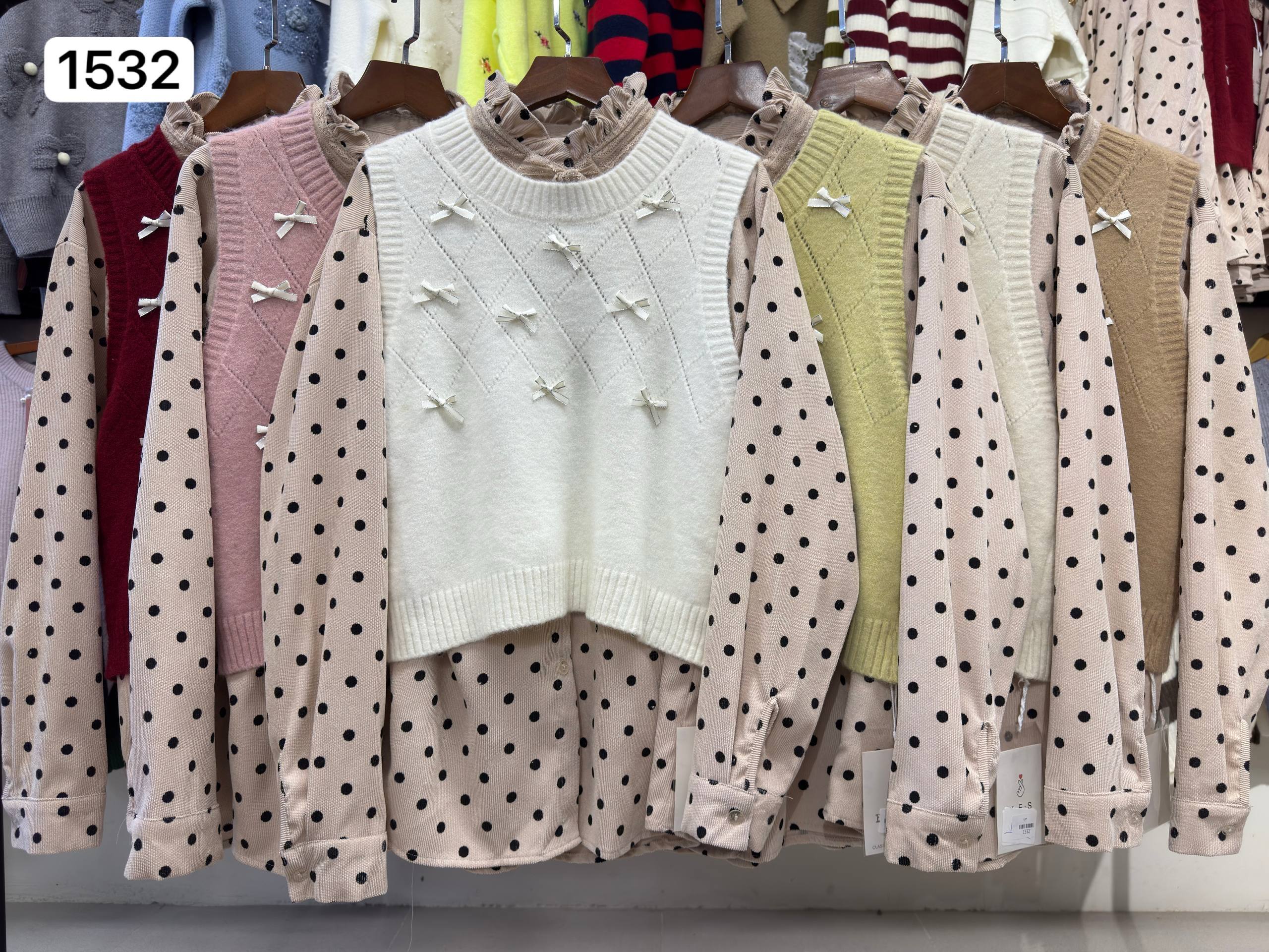 ست ژیله بافت و شومیز کبریتی کار شده کد 1532