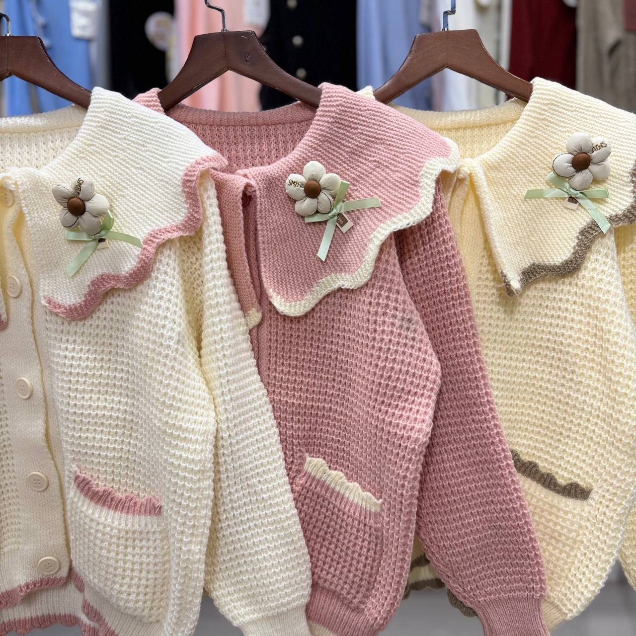 کاردیگن یقه ب ب گل و پاپیون زنانه کد 1660