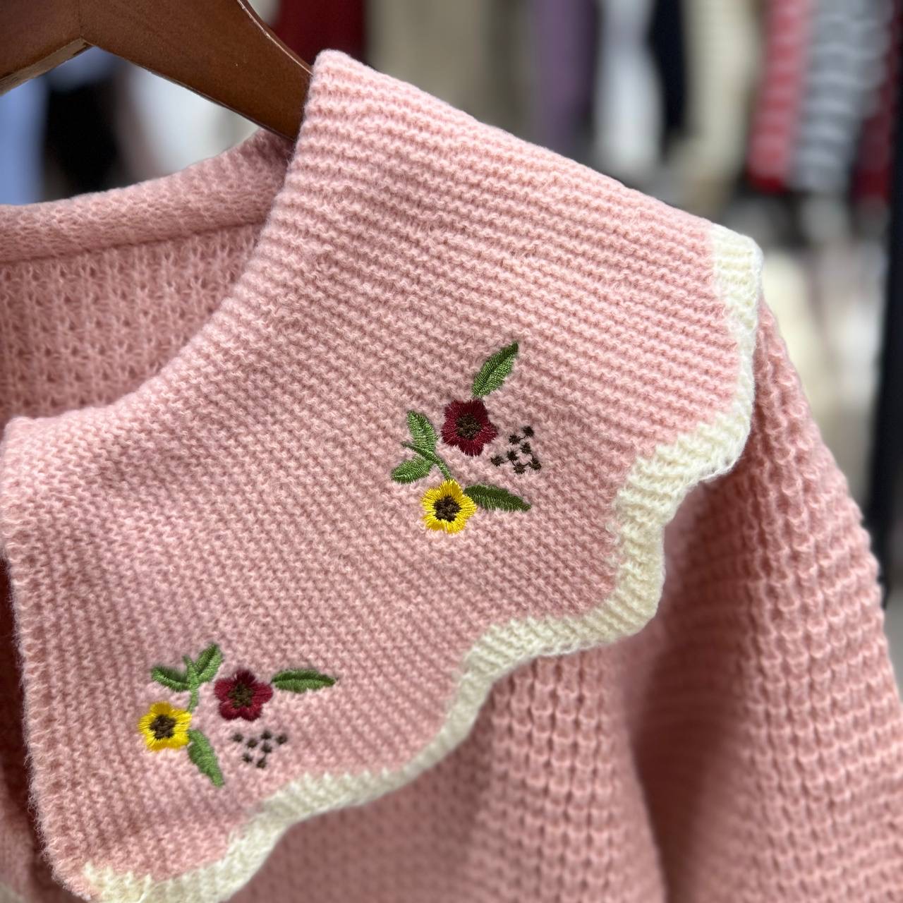 کاردیگن یقه ب ب گلدوزی زنانه کد 1650