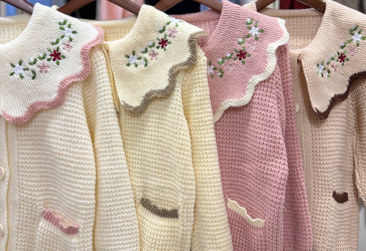 کاردیگن یقه ب ب گلدوزی کد 1649