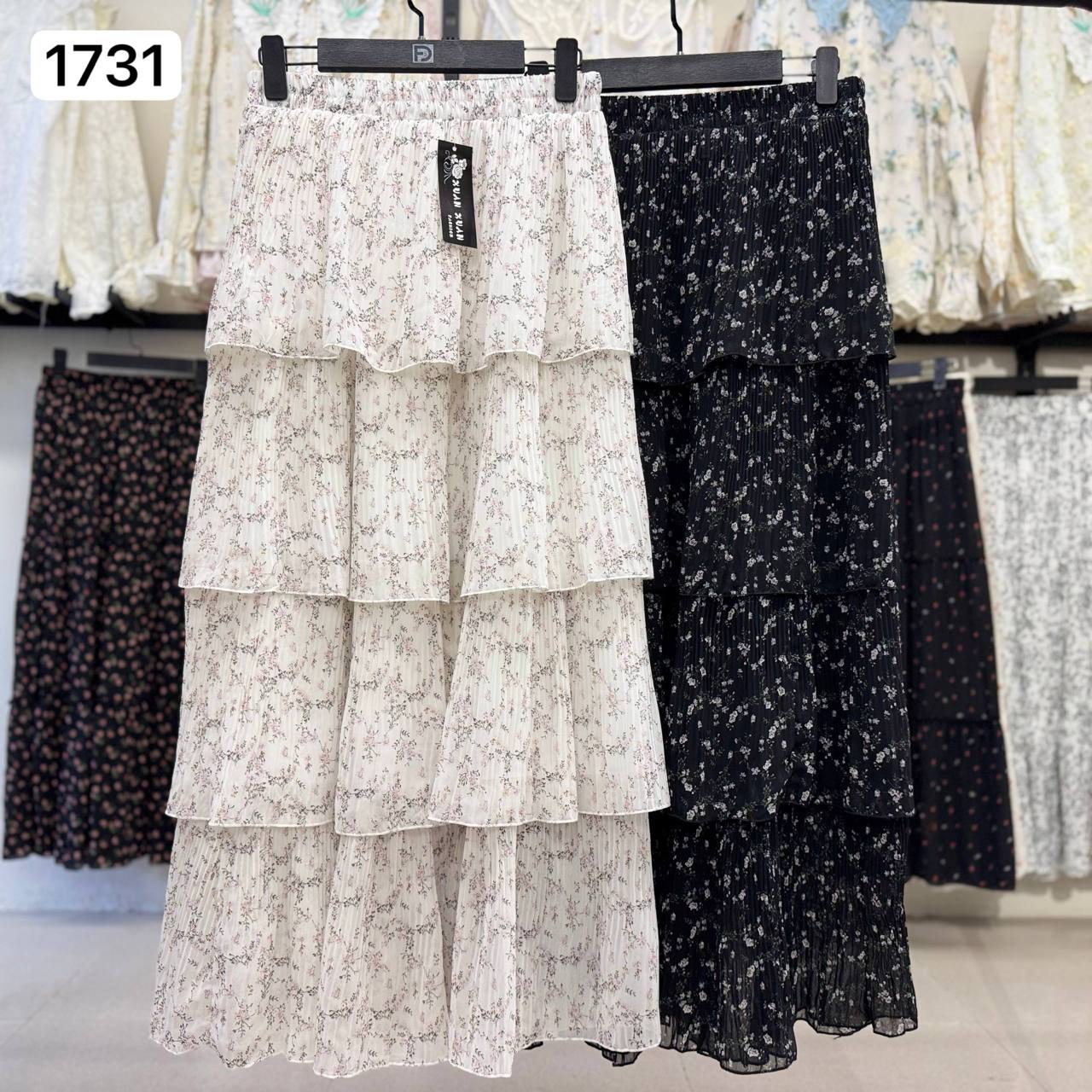 دامن حریر گل دار پلیسه زنانه کد 1731 #7081-8