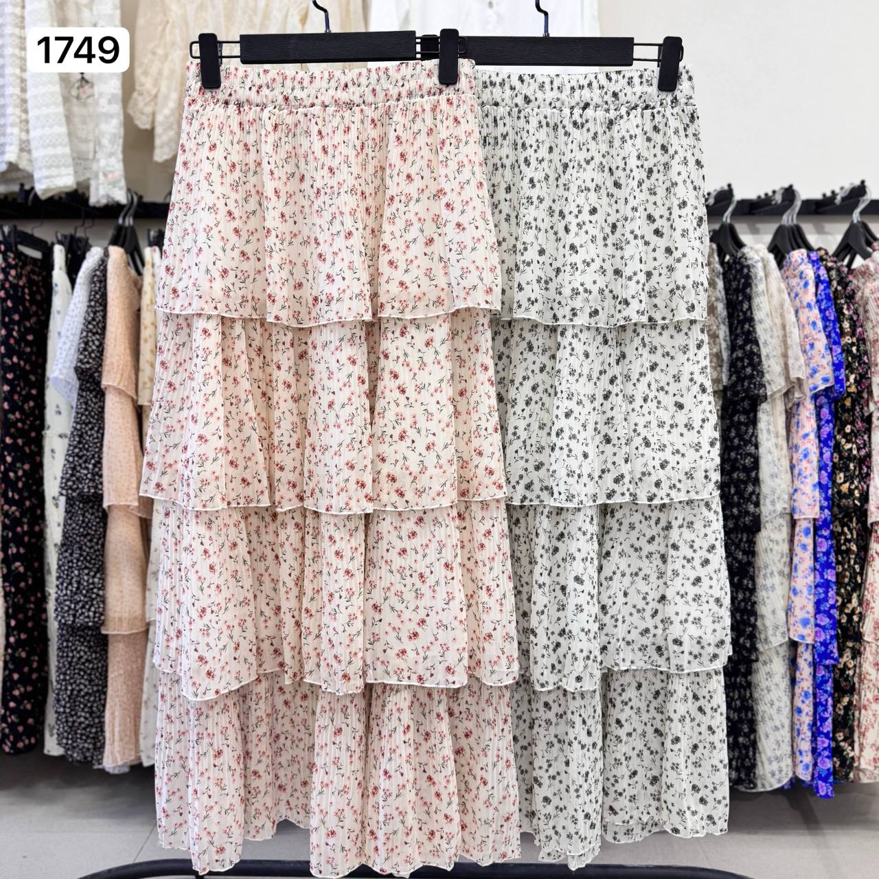 دامن حریر گل دار پلیسه زنانه کد 1749 #7081-11