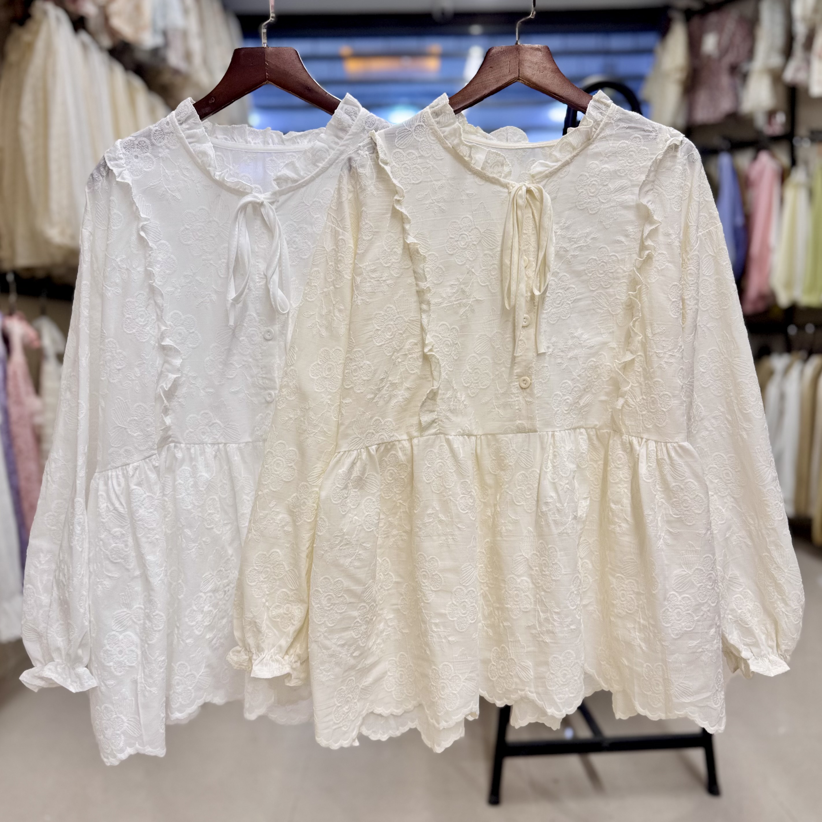 شومیز خامه دوزی کره ای زنانه کد 1770