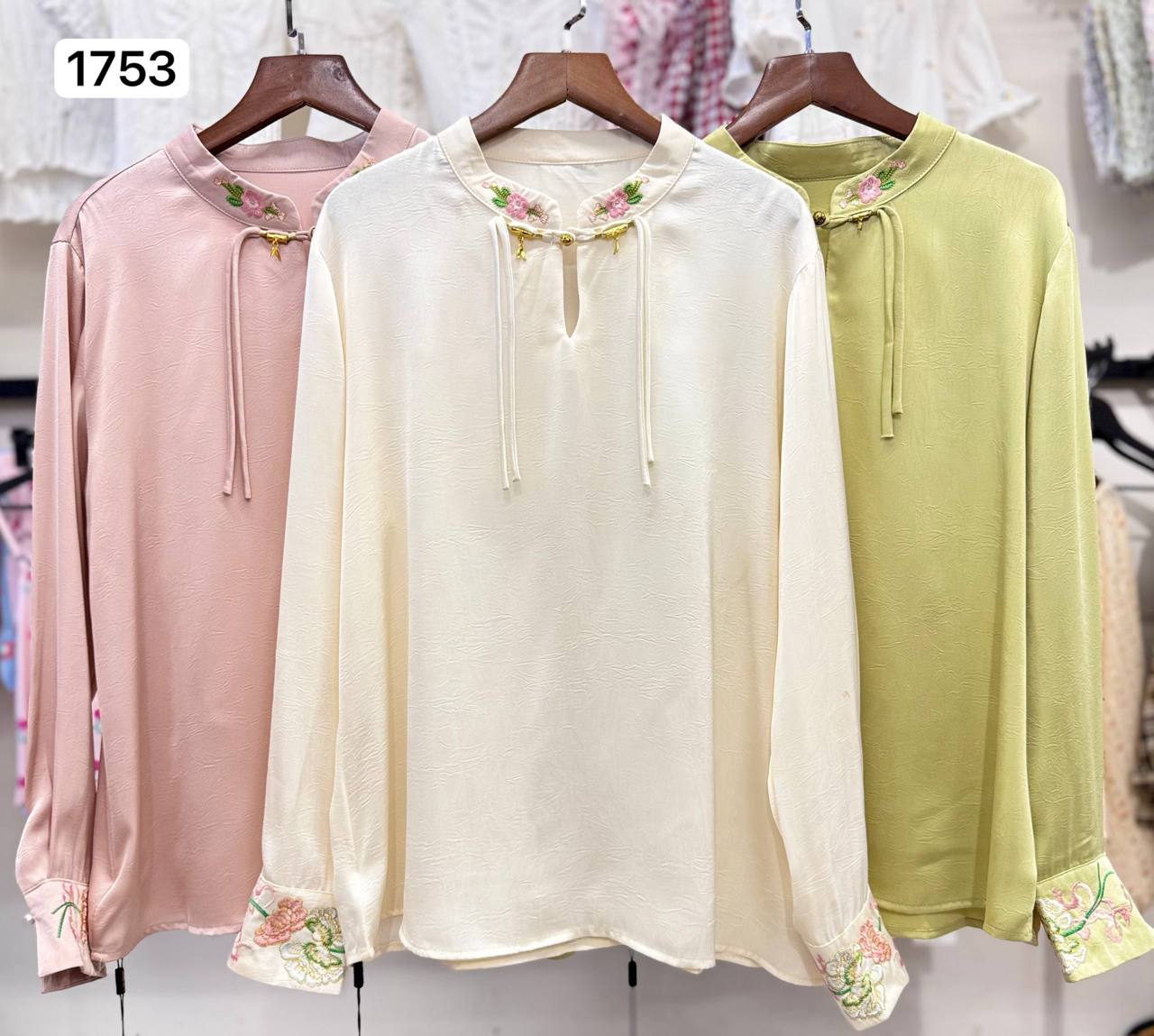 شومیز ساتن گل دوزی مجلسی زنانه کد 1753 #8832