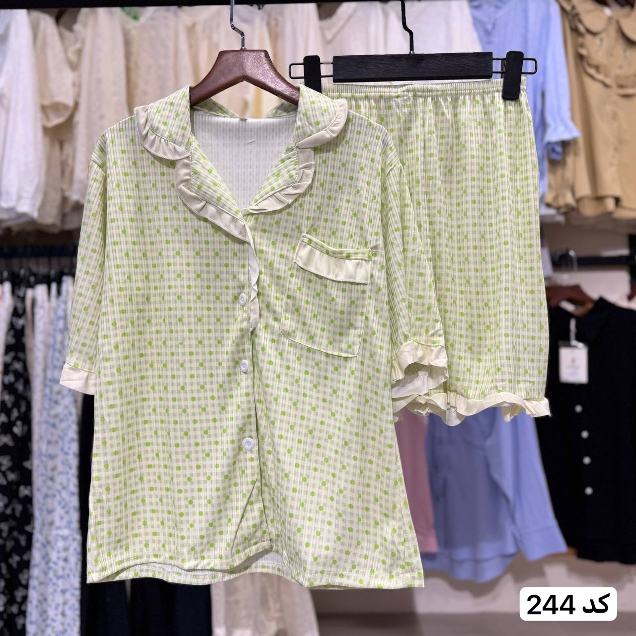 ست بلوز و شرتک زنانه کد 244