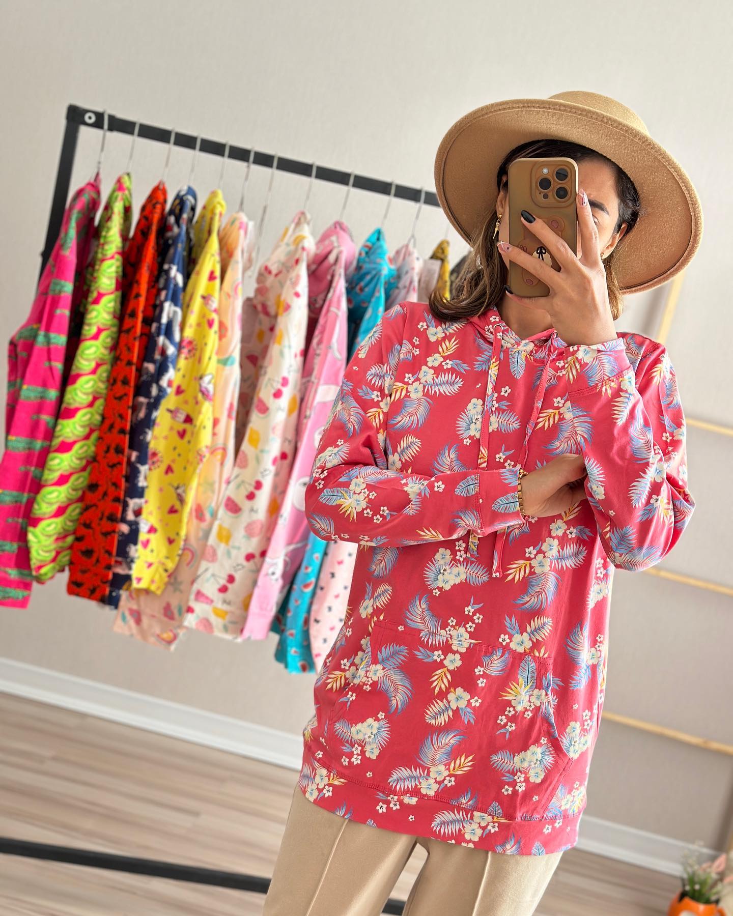 هودی فانتزی زنانه h&m کد 38