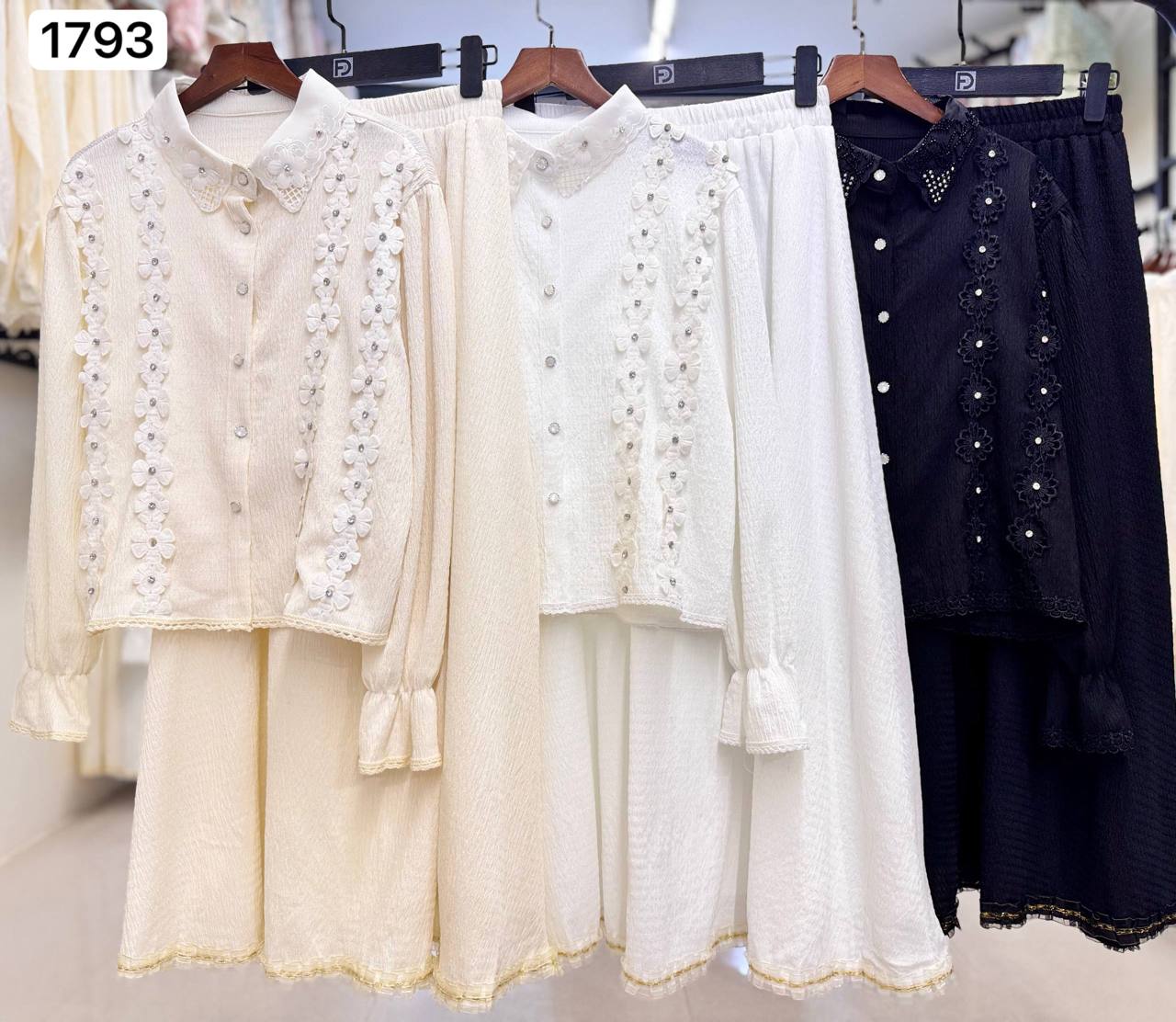 ست شومیز مجلسی و دامن کار شده کد 1793