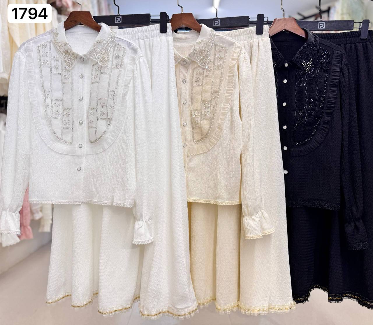 ست شومیز مجلسی و دامن کار شده کد 1794